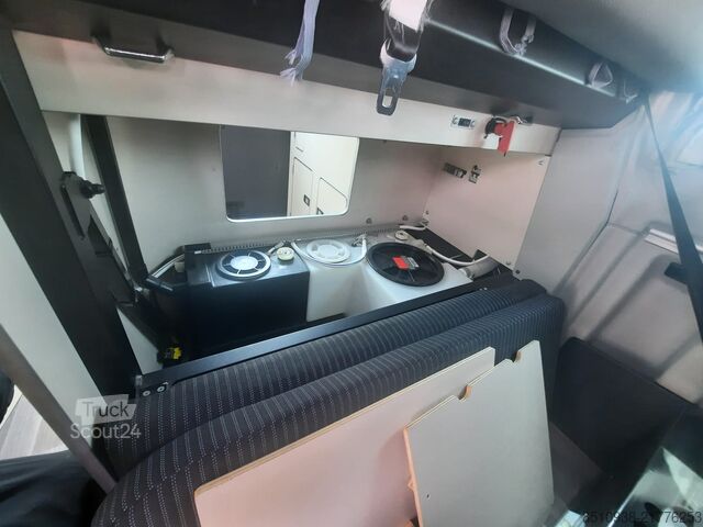 автодім Ford Transit Custom