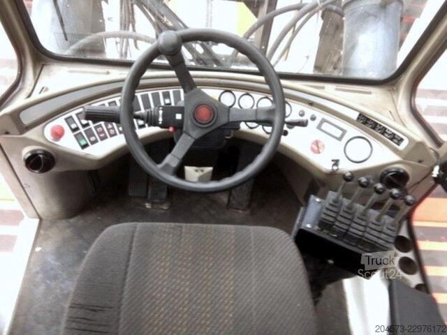 Дизельный вилочный погрузчик Svetruck 45120-57