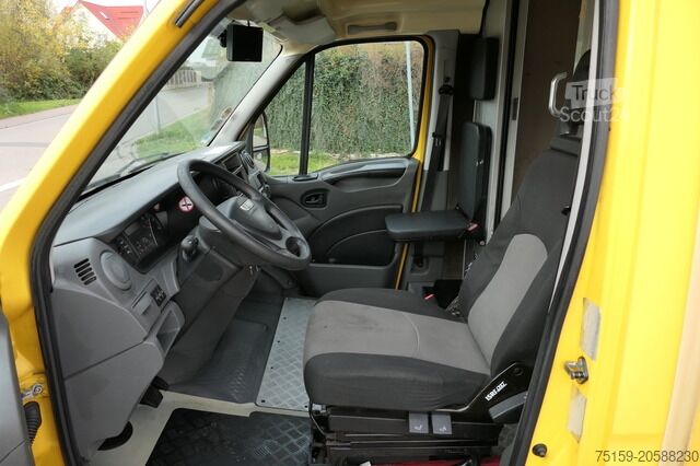 Dobozos furgon iveco Daily 35 S11 C30C AUTOMATIK KAMERA MAXI Regale LUFT - EURO 5 - CoC