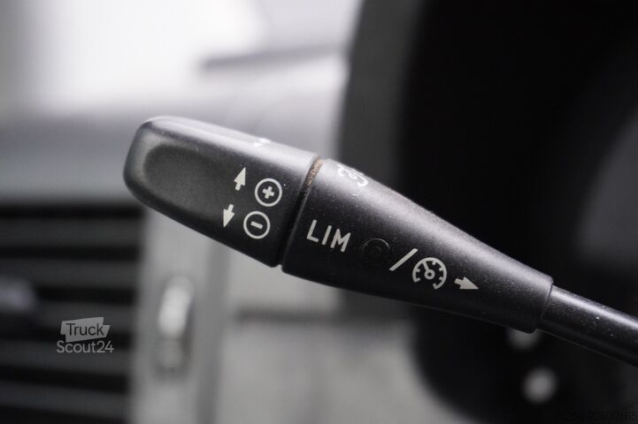 Fourgonnette Volkswagen Crafter 2.0 TDI 136PK L2H2 - Airco - Cruise - C...