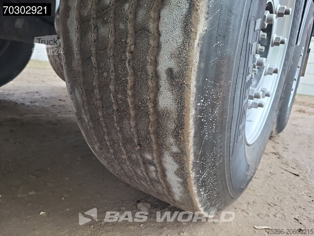 Kipper Schmitz SCB*S3D 3 axles 25m3 Lifting Axle