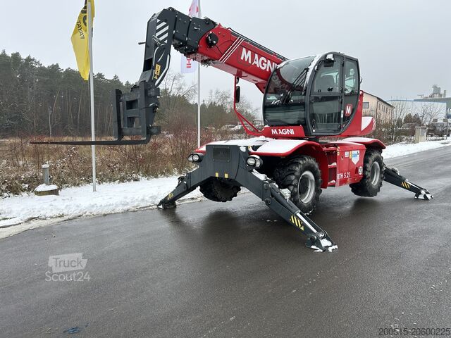 Teleskopik yükleyici MAGNI RTH 5.21