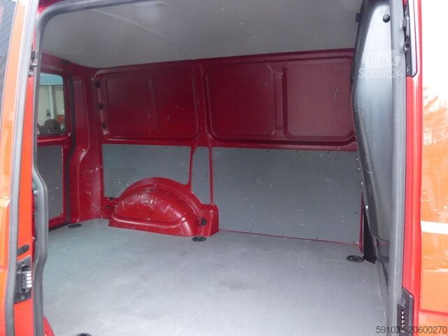 Panelová dodávka Volkswagen T6.1 Transporter 2.0 TDI Kasten LED/NAVI/DAB/APPLE/CARPLAY