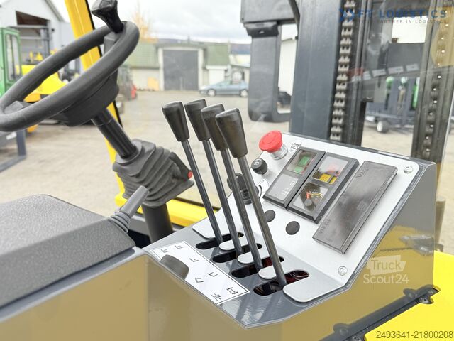 чотири-напрямний навантажувач Combilift CB4000 TRIPLEX 5200 FREE-LIFT POSITIONER