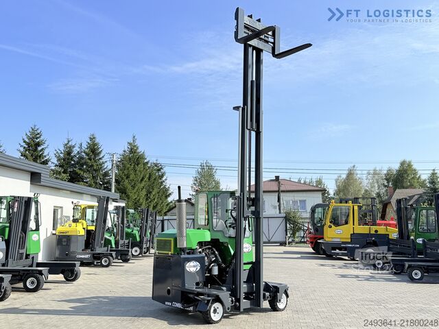 чотири-напрямний навантажувач Combilift C2500 TRIPLEX 4900 Width: 1900 mm GAS