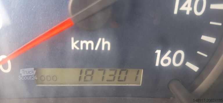 Tipper Mitsubishi Canter Kipper 2 Achser