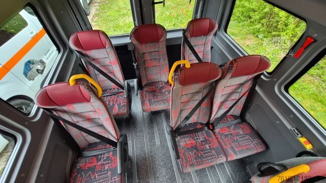 Kleinbus Opel Movano Bürgerbus Lagerfahrzeug Stock