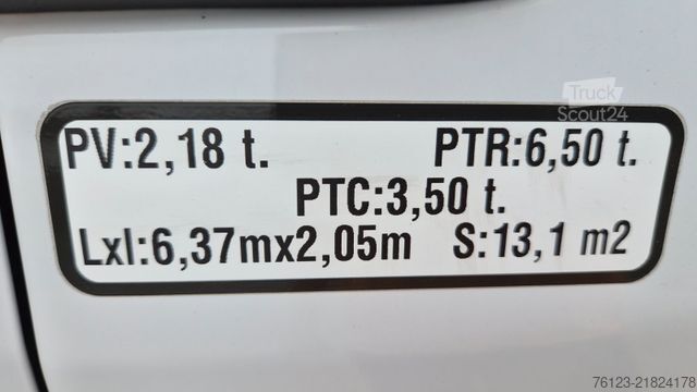 Kleinbus Opel Movano Bürgerbus Lagerfahrzeug Stock