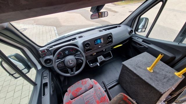 Autocarro urbano MERCEDES-BENZ Bürgerbus Sprinter 907  Niederflur 9 Sitze
