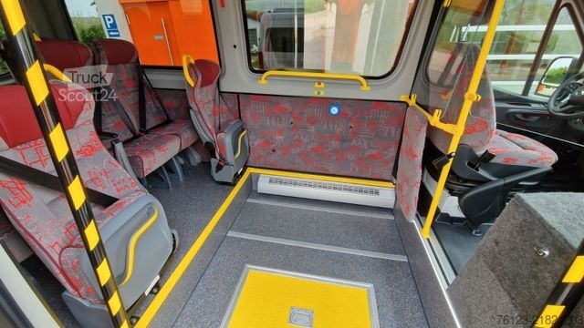 Autocarro urbano MERCEDES-BENZ Bürgerbus Sprinter 907  Niederflur 9 Sitze
