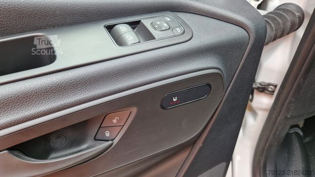 Autocarro urbano MERCEDES-BENZ Bürgerbus Sprinter 907  Niederflur 9 Sitze