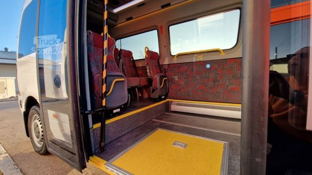 Autocarro urbano MERCEDES-BENZ Bürgerbus Sprinter 907  Niederflur 9 Sitze