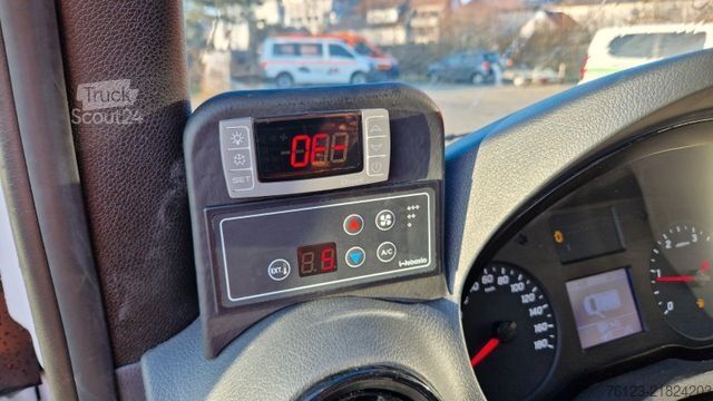 Autocarro urbano MERCEDES-BENZ Bürgerbus Sprinter 907  Niederflur 9 Sitze