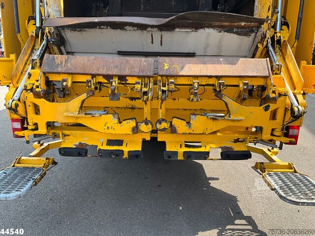 Vuilniswagen DAF FAG 75 CF 250 Euro 3 Geesink 20m³