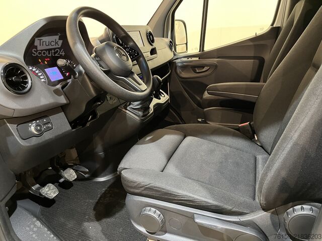 Furgoneta Mercedes-Benz Sprinter 311 CDI L2H2 RWD / Euro 6 / Servicebus...