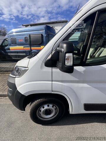 عربة التخييم/عربة سكن متنقلة Fiat Ducato Weinsberg Carabus 600K | 2023 | EURO 6 | Venditore professionale