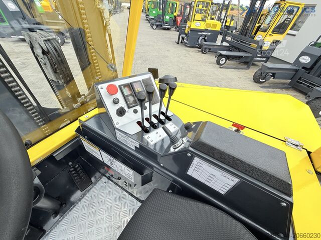 Dört yönlü forklift Combilift CB4000 TRIPLEX 5200 FREE-LIFT POSITIONER