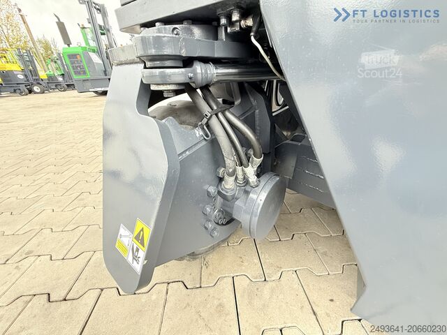 Dört yönlü forklift Combilift CB4000 TRIPLEX 5200 FREE-LIFT POSITIONER