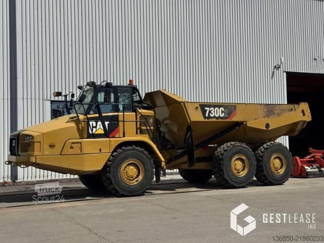 Volquete articulado Caterpillar 730C2