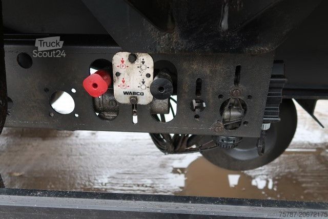 Kylsläp ACKERMANN-FRUEHAUF Tiefkühler, Rolltor,LBW 2,5 to,Carrier Maxi 1000