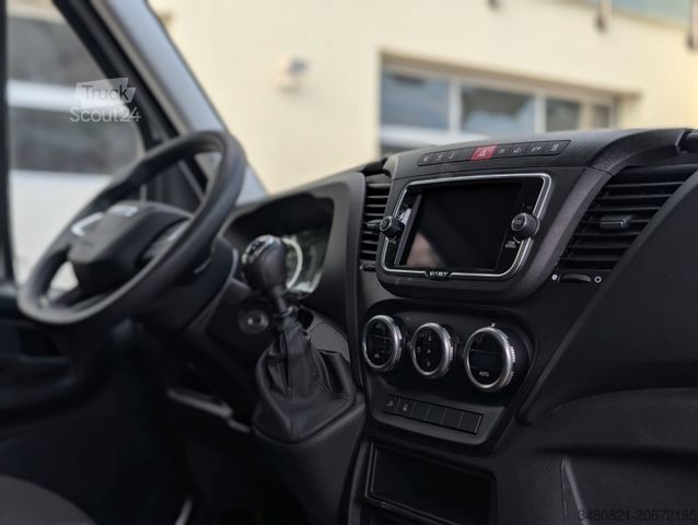 Hög tak skåpbil IVECO DAILY 35S16V L4H2 *TOP ZUSTAND!* KAMERA *156 PS*