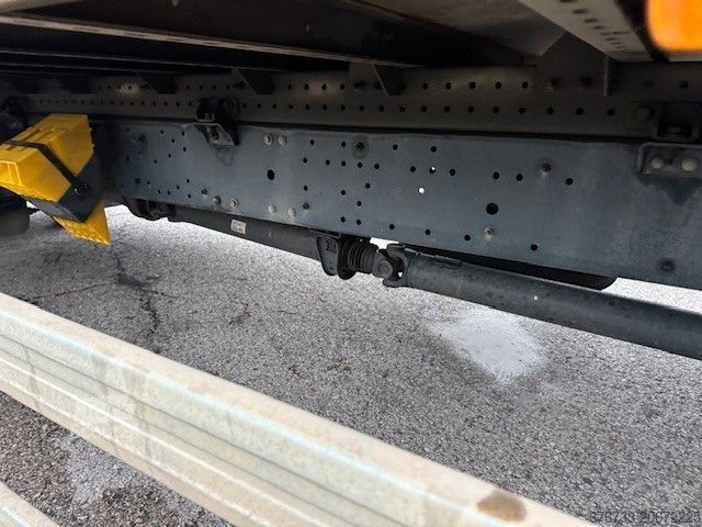 Dėžinis sunkvežimis IVECO ML160E25/P E6C Klima Koffer 8,49 mtr.