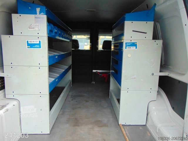 Skåpbil VOLKSWAGEN Caddy Maxi 2.0 TDI -KLIMA-Regaleinbau-HFT-