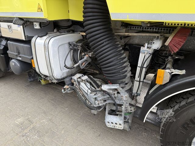 Zametacie vozidlo Mercedes-Benz AROCS 1836 4x2 EURO6 ZAMIATARKA KEHRMASCHINE NO...