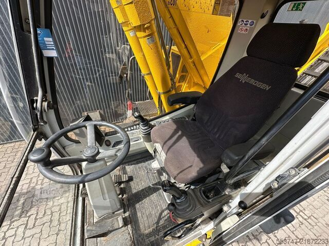 Máquina para transbordos Sennebogen 825 Umschlagbagger / Greifer / ZSA
