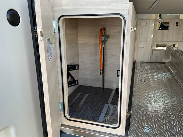 Furgoneta EURA MOBIL VAN 635 HB, Automatik, 140 PS, Hubbett, Alufelgen