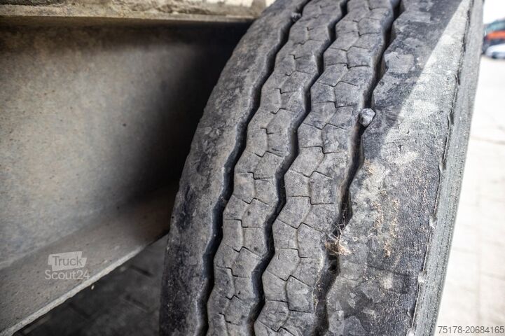 Chargeur bas TACK AANHANGWAGEN - 5500 KG