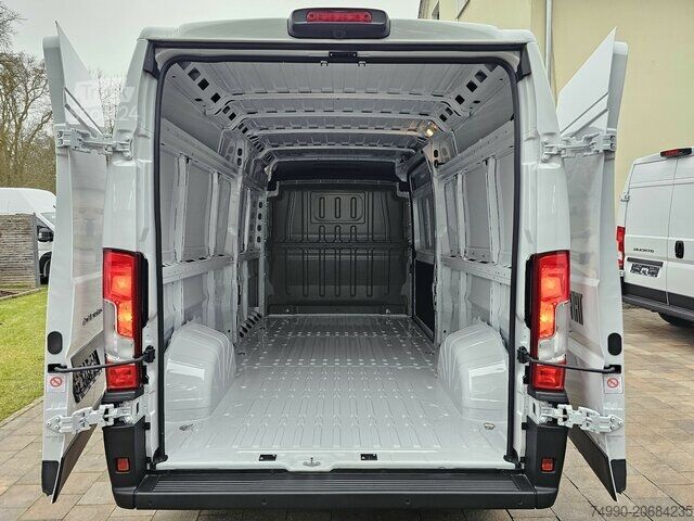 Komercijalno vozilo sa visokim krovom Fiat Ducato 35 L3H2 13m³ Klima Temp 260° Kamera PDC