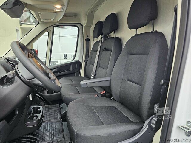 Komercijalno vozilo sa visokim krovom Fiat Ducato 35 L3H2 13m³ Klima Temp 260° Kamera PDC