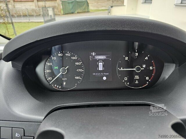 Komercijalno vozilo sa visokim krovom Fiat Ducato 35 L3H2 13m³ Klima Temp 260° Kamera PDC