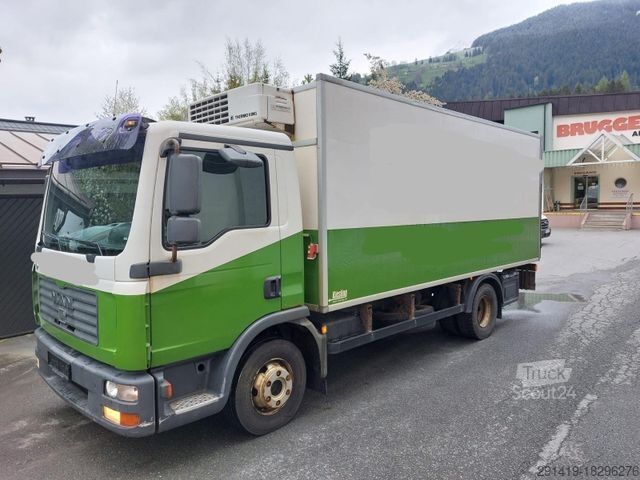 Hladilni tovornjak MAN TGL 12.240 Kühlkoffer 4x2 Bj 2006