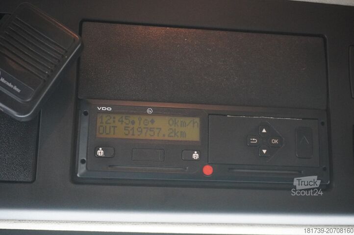 Перекидач зерна Mercedes-Benz Actros 3563 8x4 / Tipper for grain 20 t