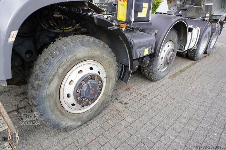 Tipper truck Tatra Phoenix 8x8 Twin-Steer Quad/A dump truck