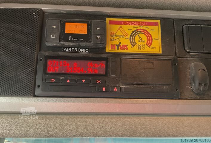 Benne Tatra Phoenix 8x8 Twin-Steer Quad/A dump truck