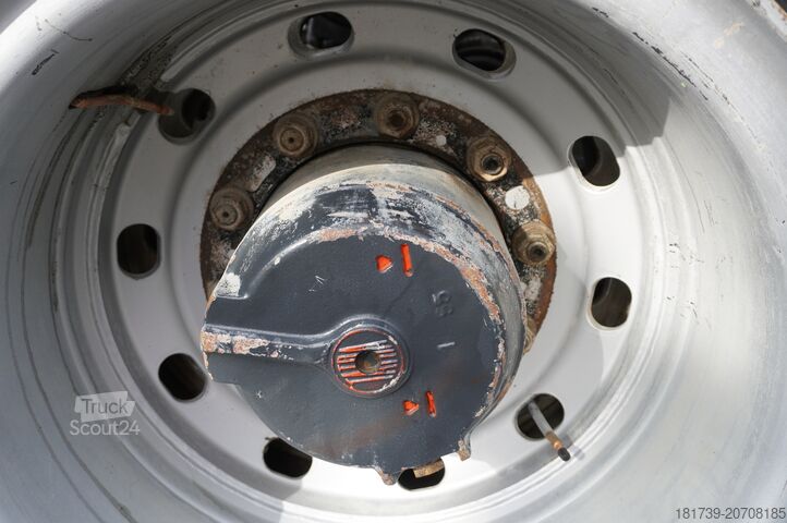 Tipper truck Tatra Phoenix 8x8 Twin-Steer Quad/A dump truck