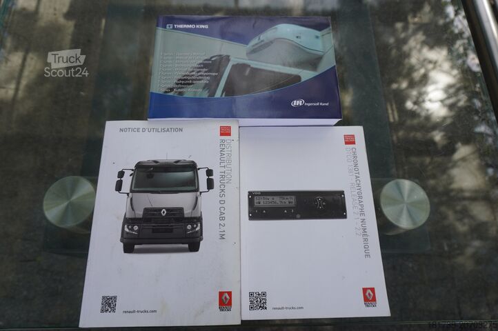 Kühlwagen mit Hakenlift Renault D13 / 90 tho km !!! / Meat hooks