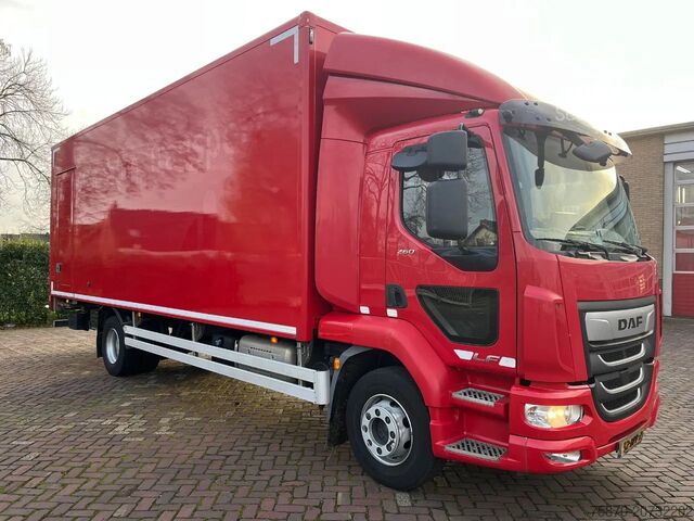Koffer DAF LF 260 FA