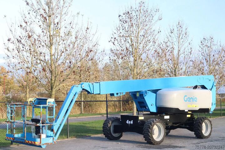 Sujungta teleskopinė darbo platforma Genie S-80 J | 26.5 METER | 300 KG | LOW HOURS