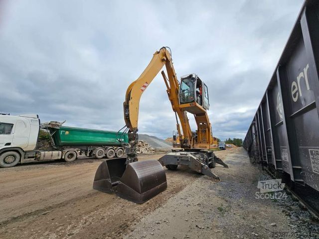 Riteņu ekskavators LIEBHERR A 904-2 C Litronic mit fahrbarer  Kabine, Klima