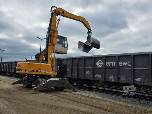 Riteņu ekskavators LIEBHERR A 904-2 C Litronic mit fahrbarer  Kabine, Klima