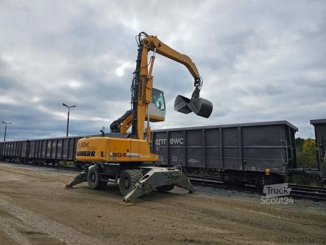 Riteņu ekskavators LIEBHERR A 904-2 C Litronic mit fahrbarer  Kabine, Klima