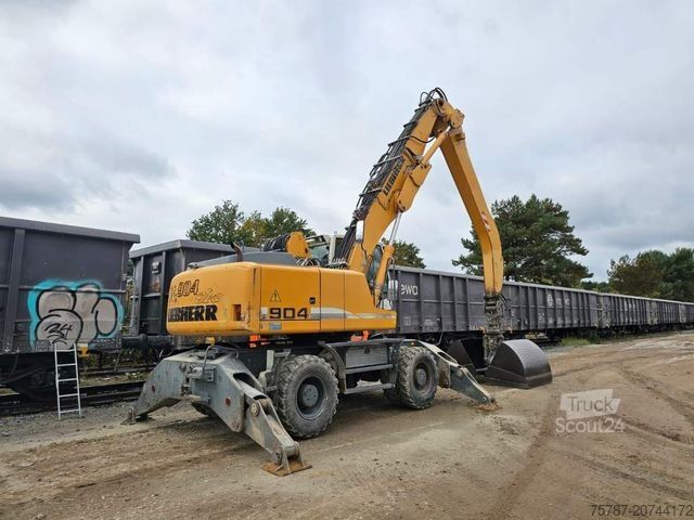 Riteņu ekskavators LIEBHERR A 904-2 C Litronic mit fahrbarer  Kabine, Klima