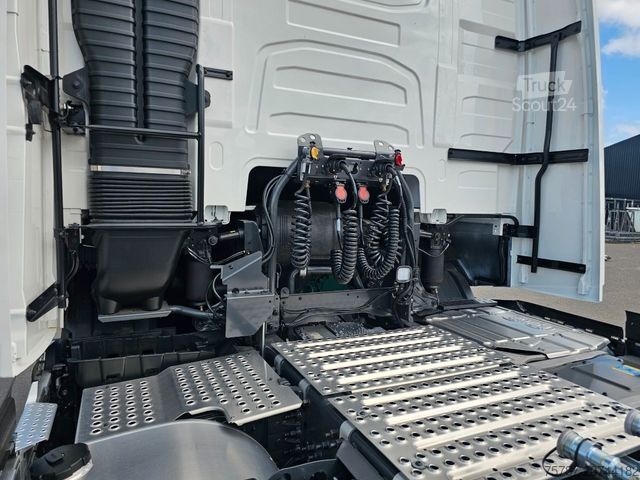 Standard dragbil VOLVO Volvo 460 neues Modell, full Option, 2 Kreis Hyd