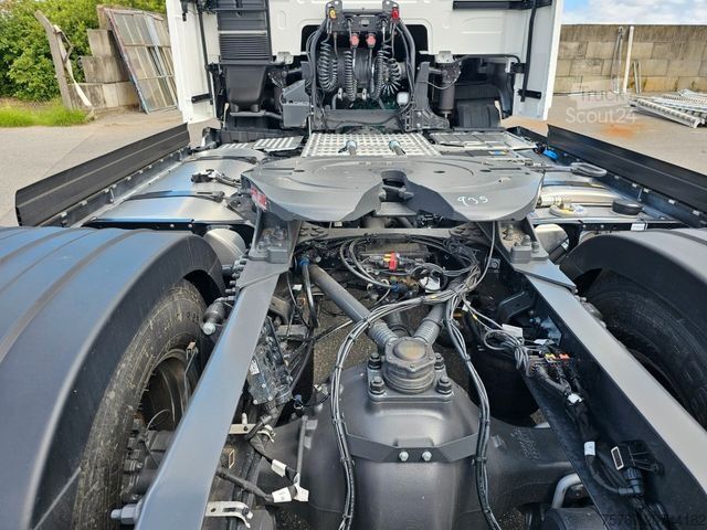 Standard dragbil VOLVO Volvo 460 neues Modell, full Option, 2 Kreis Hyd