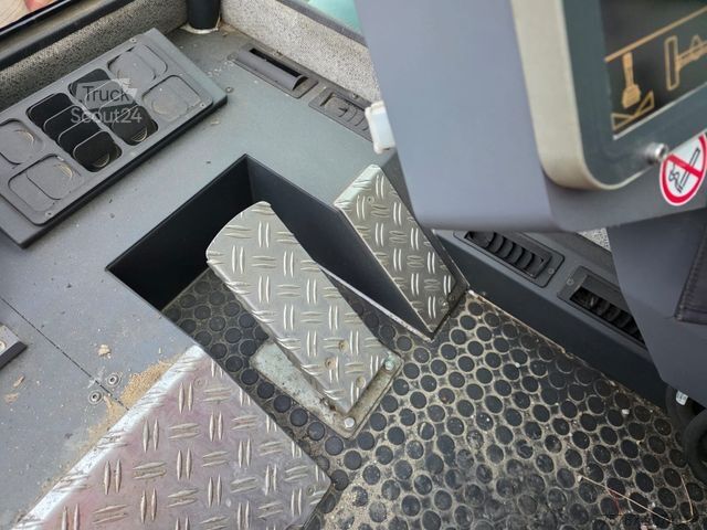 Containerstapler Liebeherr LRS V 645 Reachstacker/ Contlader