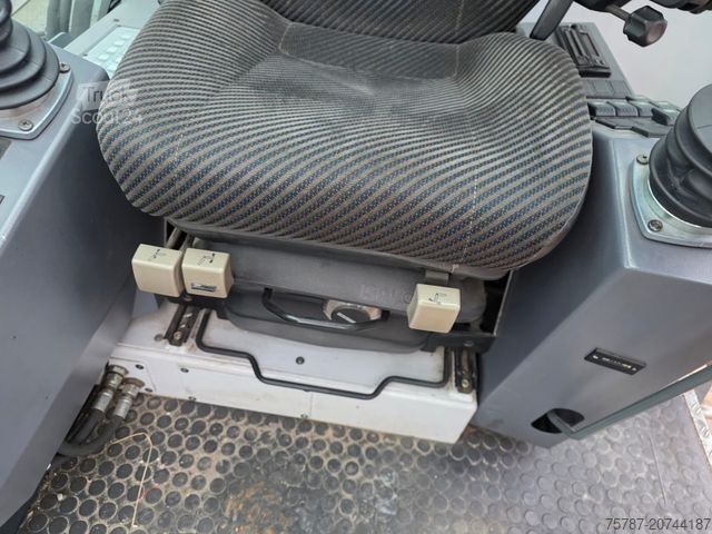 Containerstapler Liebeherr LRS V 645 Reachstacker/ Contlader